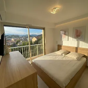 Appartement T2 Au Calme, Proche Des Plages, Climatise Et Parking Prive, Cagnes-sur-Mer